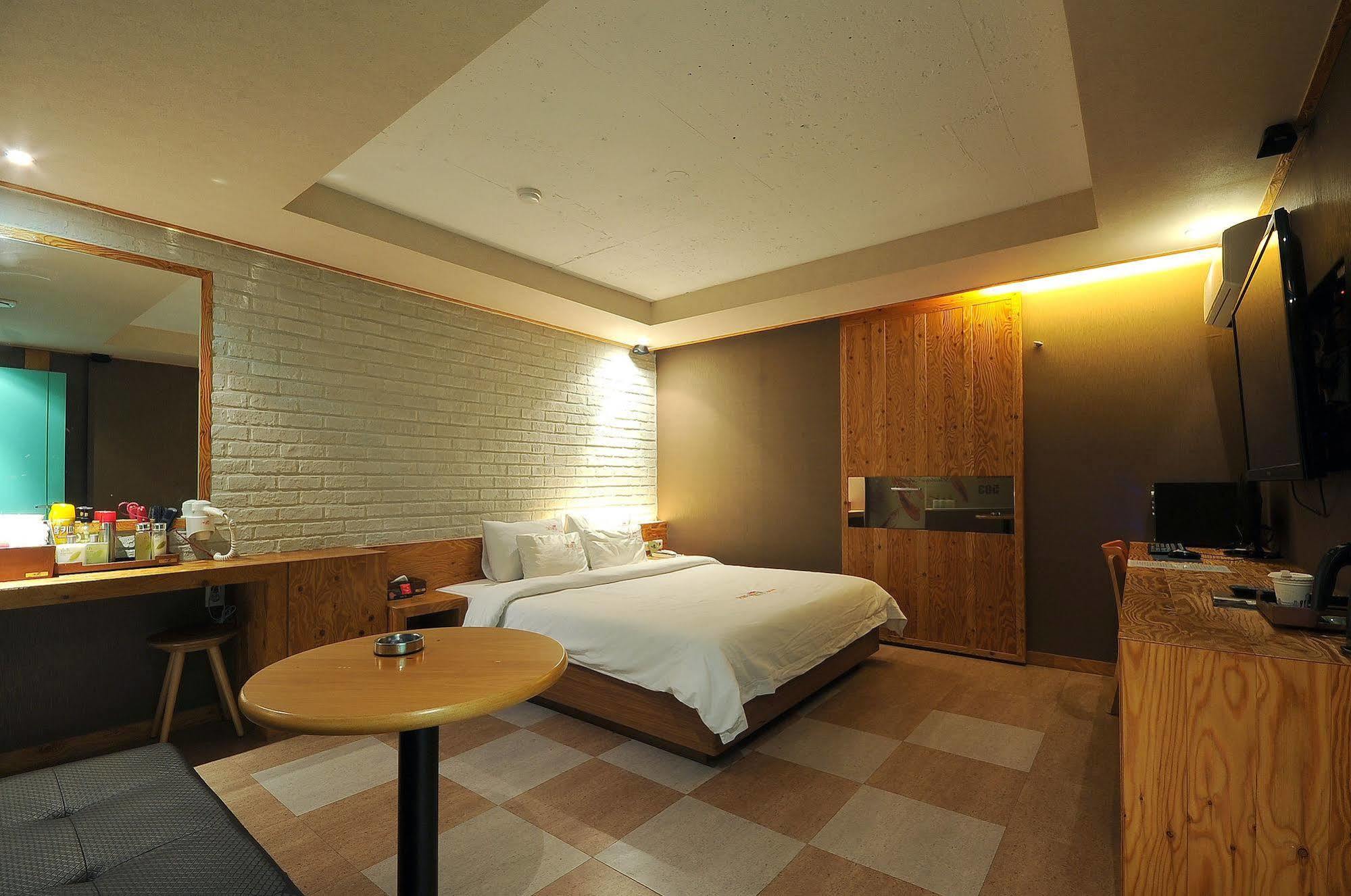 2 Heaven Hotel Busan Exterior foto
